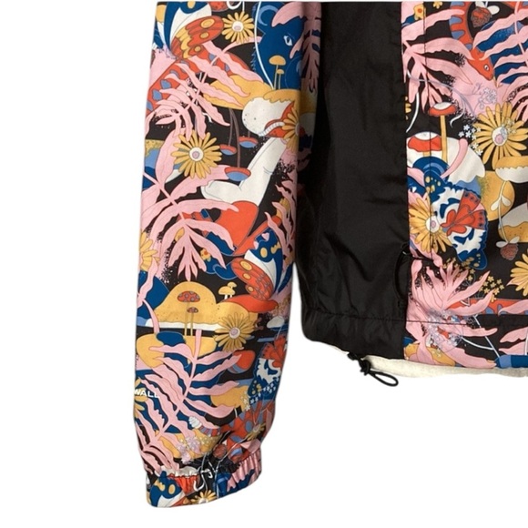 THE NORTH FACE Hooded Jacket by Artist Naomi Otsu Size Large - Picture 4 of 8